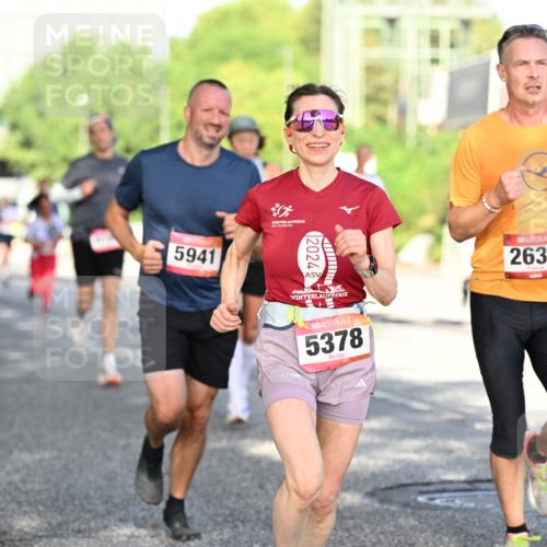 06.09.2026 - CURREX Alsterlauf Dr. Thomas Lammeyer http://msf.ph/oto/10126694 06.09.2026 09:45:46 Laufen 5941, 2024, 5378, 2632 meine-sportfotos.de