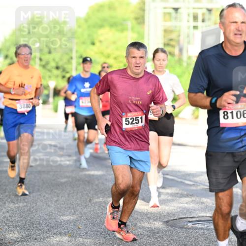 06.09.2026 - CURREX Alsterlauf Dr. Thomas Lammeyer http://msf.ph/oto/10126788 06.09.2026 09:45:57 Laufen 3880, 42, 195, 5251, 8106, 6124 meine-sportfotos.de
