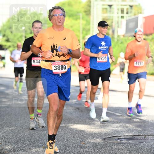 06.09.2026 - CURREX Alsterlauf Dr. Thomas Lammeyer http://msf.ph/oto/10126803 06.09.2026 09:45:59 Laufen 012, 544, 3880, 6236, 4785, 59 meine-sportfotos.de