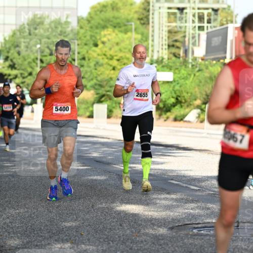 06.09.2026 - CURREX Alsterlauf Dr. Thomas Lammeyer http://msf.ph/oto/10126838 06.09.2026 09:46:02 Laufen 5410, 5400, 2655, 8067 meine-sportfotos.de