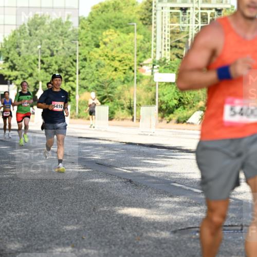 06.09.2026 - CURREX Alsterlauf Dr. Thomas Lammeyer http://msf.ph/oto/10126860 06.09.2026 09:46:04 Laufen 5410, 6415, 6041, 5400 meine-sportfotos.de
