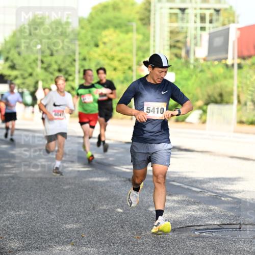 06.09.2026 - CURREX Alsterlauf Dr. Thomas Lammeyer http://msf.ph/oto/10126876 06.09.2026 09:46:07 Laufen 6041, 5410 meine-sportfotos.de