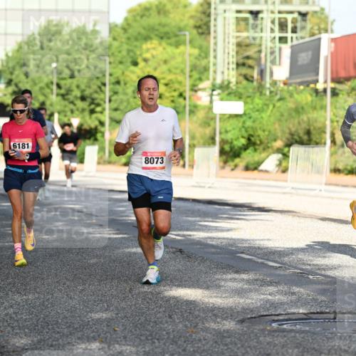 06.09.2026 - CURREX Alsterlauf Dr. Thomas Lammeyer http://msf.ph/oto/10126960 06.09.2026 09:46:16 Laufen 6181, 8073, 8223 meine-sportfotos.de