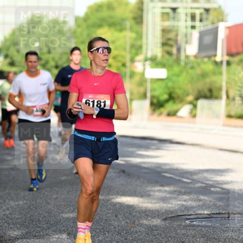 06.09.2026 - CURREX Alsterlauf Dr. Thomas Lammeyer http://msf.ph/oto/10126982 06.09.2026 09:46:18 Laufen 6181 meine-sportfotos.de