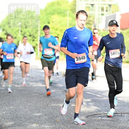 06.09.2026 - CURREX Alsterlauf Dr. Thomas Lammeyer http://msf.ph/oto/10127038 06.09.2026 09:46:24 Laufen 4722, 3940, 5605 meine-sportfotos.de