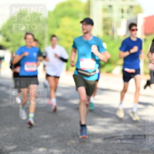 06.09.2026 - CURREX Alsterlauf Dr. Thomas Lammeyer http://msf.ph/oto/10127051 06.09.2026 09:46:26 Laufen 5174 meine-sportfotos.de