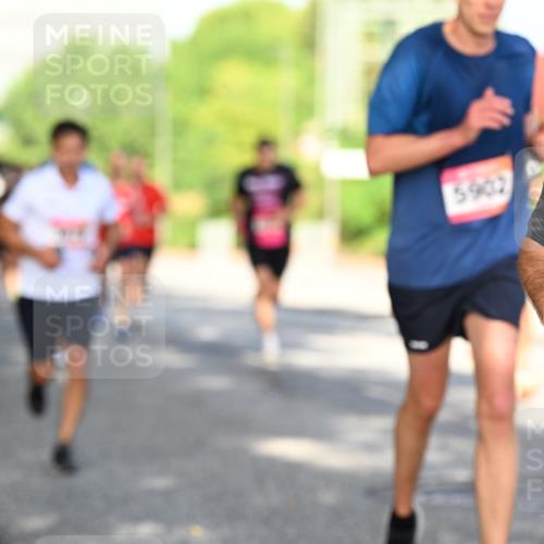 06.09.2026 - CURREX Alsterlauf Dr. Thomas Lammeyer http://msf.ph/oto/10127131 06.09.2026 09:46:36 Laufen 5902, 4 meine-sportfotos.de