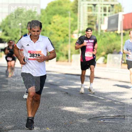 06.09.2026 - CURREX Alsterlauf Dr. Thomas Lammeyer http://msf.ph/oto/10127140 06.09.2026 09:46:37 Laufen 3876, 5761 meine-sportfotos.de