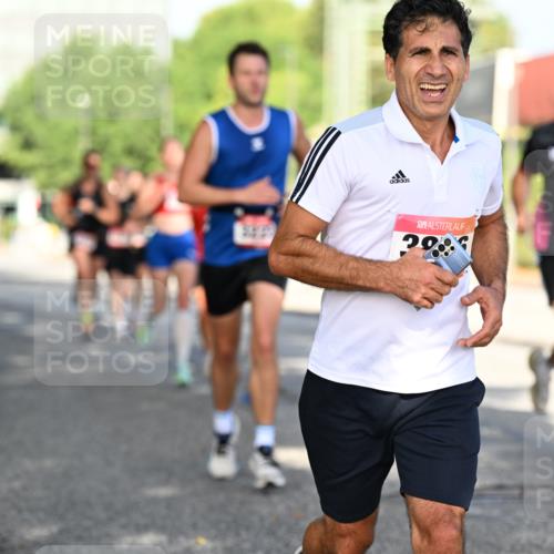 06.09.2026 - CURREX Alsterlauf Dr. Thomas Lammeyer http://msf.ph/oto/10127152 06.09.2026 09:46:38 Laufen 298 meine-sportfotos.de
