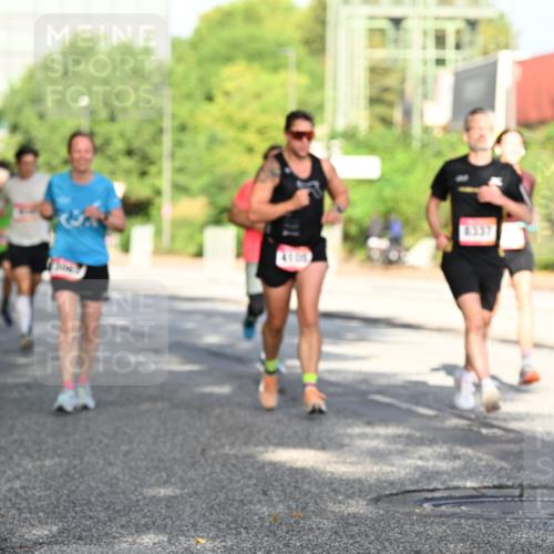 06.09.2026 - CURREX Alsterlauf Dr. Thomas Lammeyer http://msf.ph/oto/10127180 06.09.2026 09:46:41 Laufen 5 meine-sportfotos.de