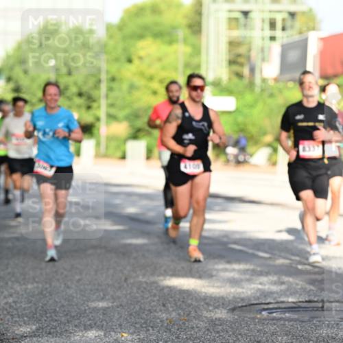 06.09.2026 - CURREX Alsterlauf Dr. Thomas Lammeyer http://msf.ph/oto/10127181 06.09.2026 09:46:41 Laufen 41 meine-sportfotos.de