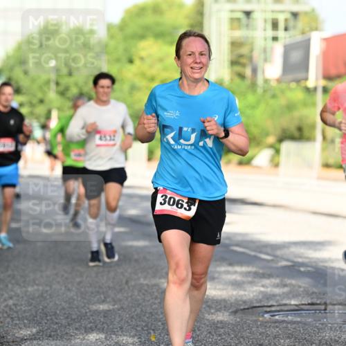 06.09.2026 - CURREX Alsterlauf Dr. Thomas Lammeyer http://msf.ph/oto/10127204 06.09.2026 09:46:44 Laufen 2180, 3063 meine-sportfotos.de