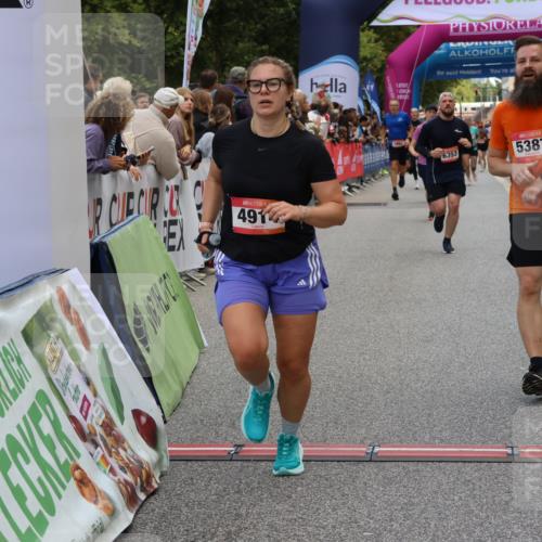 06.09.2026 - CURREX Alsterlauf Strokosch-Dieckow http://msf.ph/oto/10127212 06.09.2026 10:01:02 Ziel 2251, 3312, 3634, 3635, 3726, 3735, 3941, 4914, 5145, 5387, 6250, 6283, 6353, 6356, 8207, 8215 meine-sportfotos.de