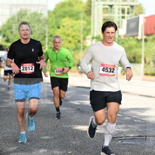 06.09.2026 - CURREX Alsterlauf Dr. Thomas Lammeyer http://msf.ph/oto/10127222 06.09.2026 09:46:45 Laufen 2812, 495, 4532 meine-sportfotos.de