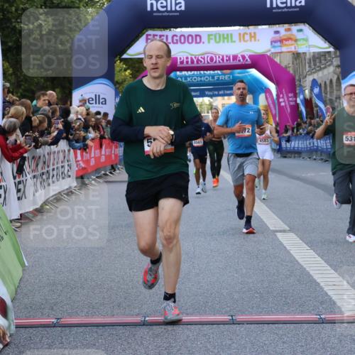 06.09.2026 - CURREX Alsterlauf Strokosch-Dieckow http://msf.ph/oto/10127223 06.09.2026 09:48:11 Ziel 2134, 2275, 3632, 3665, 4405, 4472, 4583, 5315, 5804, 6009, 8041 meine-sportfotos.de
