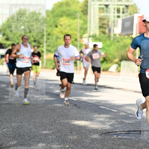 06.09.2026 - CURREX Alsterlauf Dr. Thomas Lammeyer http://msf.ph/oto/10127261 06.09.2026 09:46:49 Laufen 2470, 4896 meine-sportfotos.de