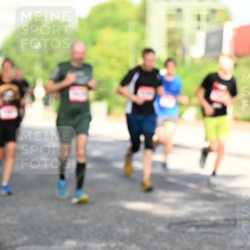 06.09.2026 - CURREX Alsterlauf Dr. Thomas Lammeyer http://msf.ph/oto/10127307 06.09.2026 09:46:53 Laufen  meine-sportfotos.de