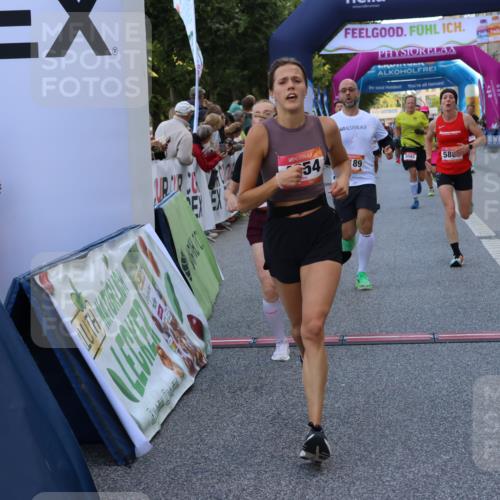 06.09.2026 - CURREX Alsterlauf Strokosch-Dieckow http://msf.ph/oto/10127357 06.09.2026 09:48:22 Ziel 2104, 2189, 2275, 2746, 3045, 3860, 3878, 4254, 4583, 5153, 5311, 5868, 6414, 8041 meine-sportfotos.de