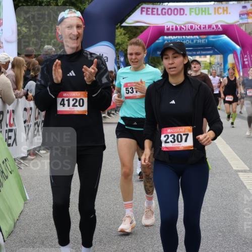 06.09.2026 - CURREX Alsterlauf Strokosch-Dieckow http://msf.ph/oto/10127430 06.09.2026 10:01:14 Ziel 2307, 2369, 2370, 2478, 2485, 2882, 3941, 4049, 4120, 4418, 4429, 4533, 4628, 4633, 4701, 5092, 5317, 5785, 6231, 6250, 6384, 6386, 8120 meine-sportfotos.de