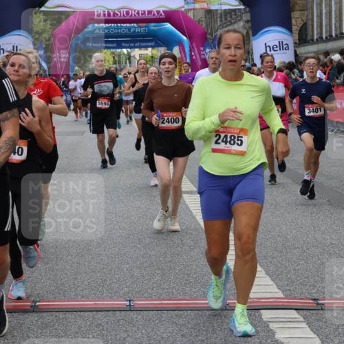 06.09.2026 - CURREX Alsterlauf Strokosch-Dieckow http://msf.ph/oto/10127548 06.09.2026 10:01:20 Ziel 2307, 2369, 2370, 2400, 2478, 2485, 3195, 3401, 3730, 3740, 4049, 4055, 4120, 4429, 4633, 4701, 5092, 5317, 5424, 5598, 5745, 5785, 6033, 6145, 6231, 6384, 6386, 6445 meine-sportfotos.de