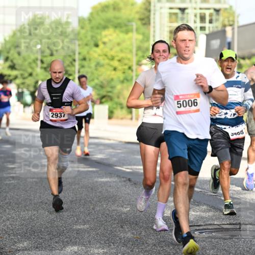 06.09.2026 - CURREX Alsterlauf Dr. Thomas Lammeyer http://msf.ph/oto/10127602 06.09.2026 09:47:23 Laufen 2937, 5006, 400 meine-sportfotos.de