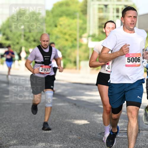 06.09.2026 - CURREX Alsterlauf Dr. Thomas Lammeyer http://msf.ph/oto/10127606 06.09.2026 09:47:24 Laufen 2937, 41, 5006, 9, 0 meine-sportfotos.de