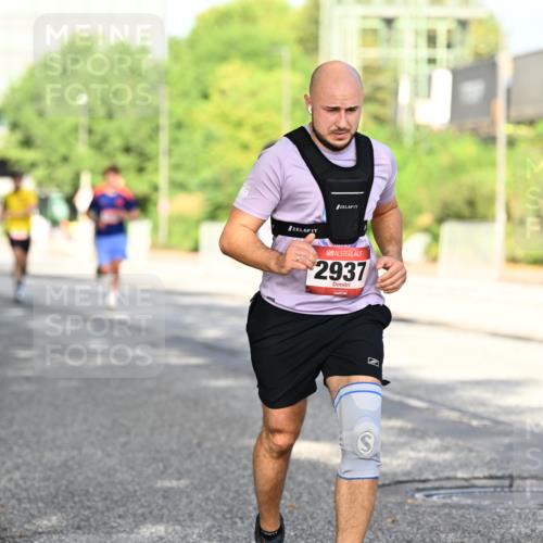 06.09.2026 - CURREX Alsterlauf Dr. Thomas Lammeyer http://msf.ph/oto/10127617 06.09.2026 09:47:25 Laufen 2937 meine-sportfotos.de