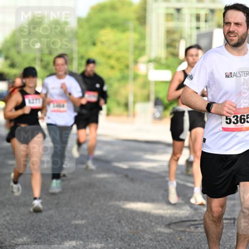 06.09.2026 - CURREX Alsterlauf Dr. Thomas Lammeyer http://msf.ph/oto/10127722 06.09.2026 09:47:41 Laufen 5365 meine-sportfotos.de