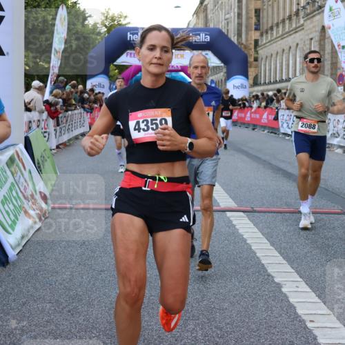 06.09.2026 - CURREX Alsterlauf Strokosch-Dieckow http://msf.ph/oto/10127729 06.09.2026 09:48:42 Ziel 2081, 2088, 2480, 3008, 4359, 4553, 5204, 5245, 5450, 5941, 6198, 6317, 6481, 8188, 8223 meine-sportfotos.de