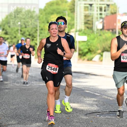06.09.2026 - CURREX Alsterlauf Dr. Thomas Lammeyer http://msf.ph/oto/10127932 06.09.2026 09:48:03 Laufen 6190, 3130, 2549, 6327, 2008 meine-sportfotos.de
