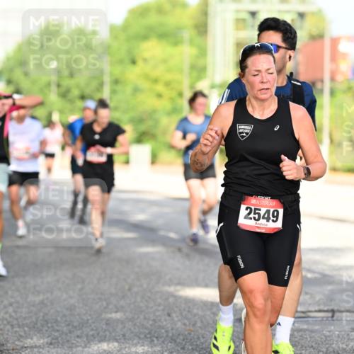 06.09.2026 - CURREX Alsterlauf Dr. Thomas Lammeyer http://msf.ph/oto/10127941 06.09.2026 09:48:04 Laufen 2549 meine-sportfotos.de
