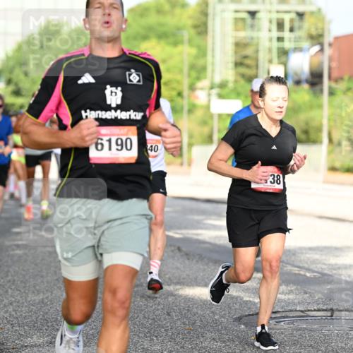 06.09.2026 - CURREX Alsterlauf Dr. Thomas Lammeyer http://msf.ph/oto/10127966 06.09.2026 09:48:06 Laufen 6190, 40, 38 meine-sportfotos.de