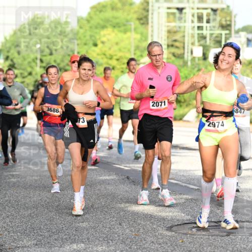06.09.2026 - CURREX Alsterlauf Dr. Thomas Lammeyer http://msf.ph/oto/10128025 06.09.2026 09:48:12 Laufen 5829, 3686, 73, 2071, 2974, 5847, 4696 meine-sportfotos.de