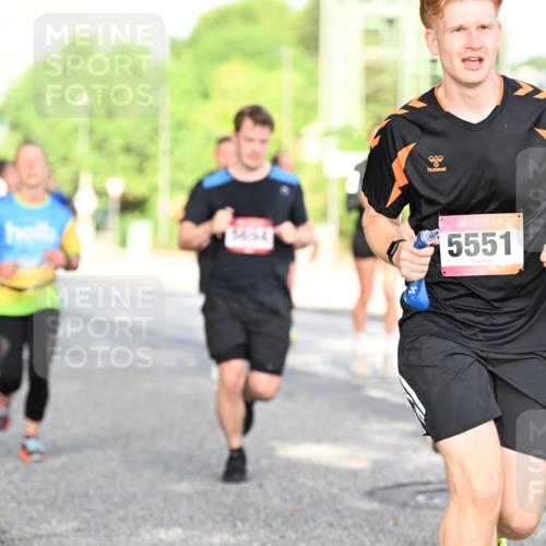 06.09.2026 - CURREX Alsterlauf Dr. Thomas Lammeyer http://msf.ph/oto/10128074 06.09.2026 09:48:18 Laufen 5654, 5551 meine-sportfotos.de