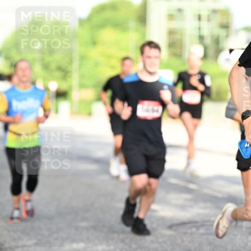 06.09.2026 - CURREX Alsterlauf Dr. Thomas Lammeyer http://msf.ph/oto/10128078 06.09.2026 09:48:18 Laufen 1, 55 meine-sportfotos.de