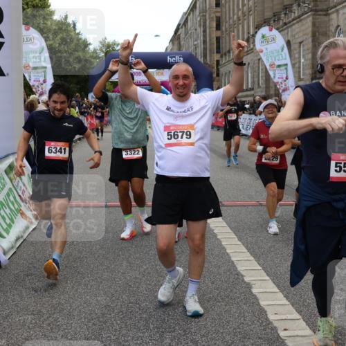 06.09.2026 - CURREX Alsterlauf Strokosch-Dieckow http://msf.ph/oto/10128160 06.09.2026 10:01:54 Ziel 2040, 2229, 2375, 2977, 3150, 3322, 3448, 3563, 3618, 4117, 4162, 4608, 4618, 5186, 5265, 5380, 5542, 5679, 5899, 6171, 6341, 8096, 8122 meine-sportfotos.de