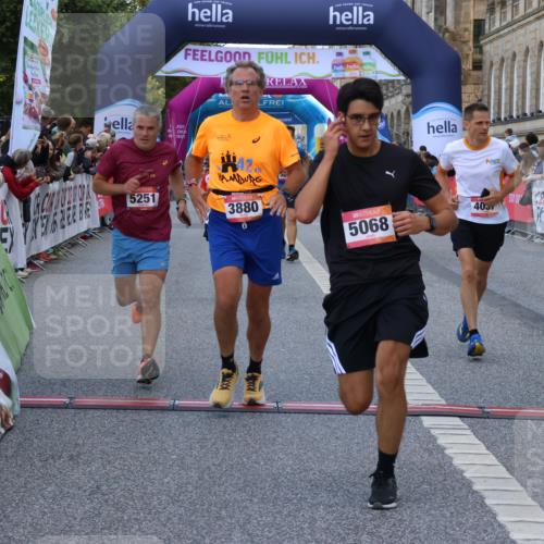06.09.2026 - CURREX Alsterlauf Strokosch-Dieckow http://msf.ph/oto/10128187 06.09.2026 09:49:07 Ziel 2693, 3533, 3880, 3898, 4037, 4579, 4785, 5034, 5068, 5251, 5378, 5400, 5448, 5992, 6041, 6124, 6236, 6245, 6380, 8106 meine-sportfotos.de