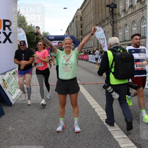 06.09.2026 - CURREX Alsterlauf Strokosch-Dieckow http://msf.ph/oto/10128254 06.09.2026 10:02:03 Ziel 2113, 2775, 3090, 3547, 3585, 3883, 4127, 5013, 5265, 5466, 5485, 5769, 5899, 6208, 8096 meine-sportfotos.de