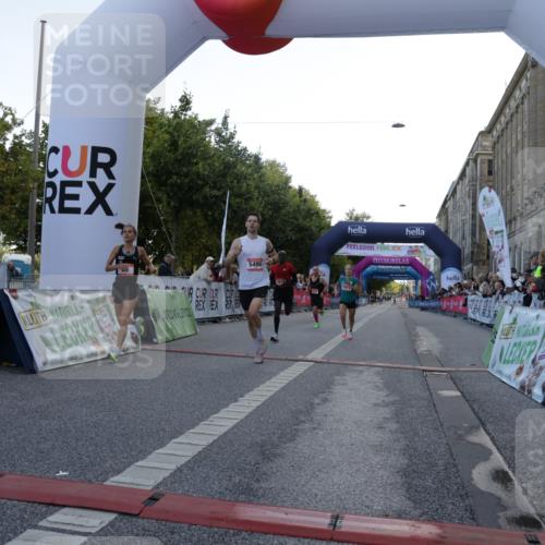 06.09.2026 - CURREX Alsterlauf Yannick Fuchs http://msf.ph/oto/10128328 06.09.2026 09:36:43 Ziel 26, 2813, 5340, 5375, 5444, 5490, 5972 meine-sportfotos.de