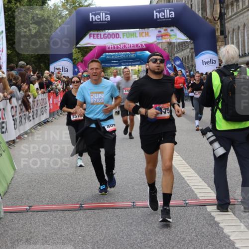06.09.2026 - CURREX Alsterlauf Strokosch-Dieckow http://msf.ph/oto/10128467 06.09.2026 10:02:11 Ziel 2389, 2513, 2700, 3090, 3547, 3728, 3800, 3883, 4097, 4734, 5013, 5109, 5466, 5485, 5728, 6383, 8175 meine-sportfotos.de