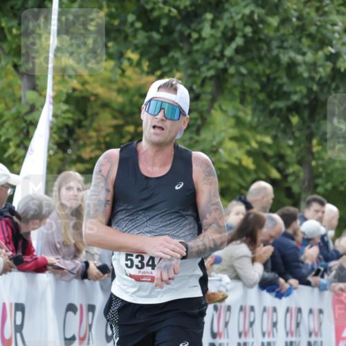 06.09.2026 - CURREX Alsterlauf Yannick Fuchs http://msf.ph/oto/10128515 06.09.2026 09:36:57 Ziel 5344 meine-sportfotos.de