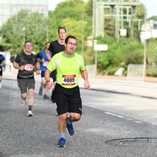 06.09.2026 - CURREX Alsterlauf Dr. Thomas Lammeyer http://msf.ph/oto/10128552 06.09.2026 09:49:18 Laufen 5294, 4005 meine-sportfotos.de