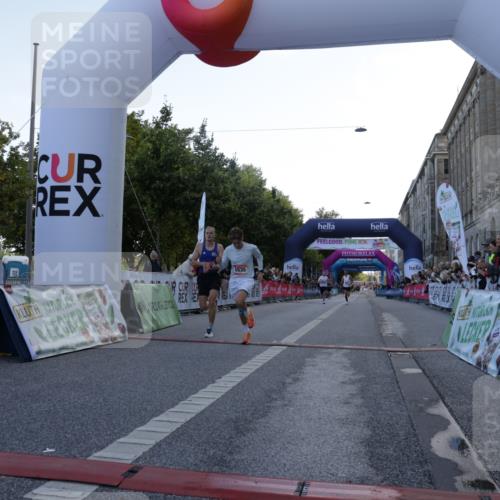 06.09.2026 - CURREX Alsterlauf Yannick Fuchs http://msf.ph/oto/10128634 06.09.2026 09:37:02 Ziel 5344, 5535, 5613 meine-sportfotos.de