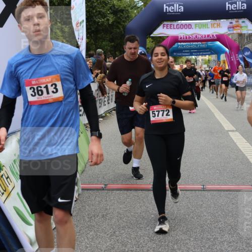 06.09.2026 - CURREX Alsterlauf Strokosch-Dieckow http://msf.ph/oto/10128678 06.09.2026 10:02:21 Ziel 2147, 2389, 2700, 3447, 3613, 3728, 4363, 4459, 4817, 4872, 5075, 5079, 5109, 5328, 5539, 5540, 5655, 5772, 5893, 6207, 6383 meine-sportfotos.de