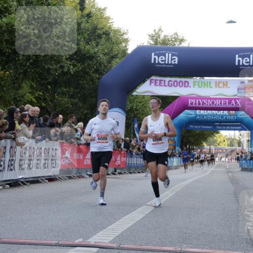 06.09.2026 - CURREX Alsterlauf Yannick Fuchs http://msf.ph/oto/10128722 06.09.2026 09:37:05 Ziel 5344, 5535, 5613, 6005, 6006 meine-sportfotos.de