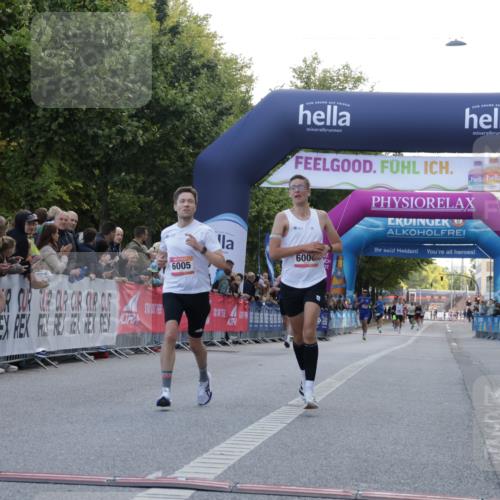 06.09.2026 - CURREX Alsterlauf Yannick Fuchs http://msf.ph/oto/10128729 06.09.2026 09:37:06 Ziel 5344, 5535, 5613, 6005, 6006 meine-sportfotos.de