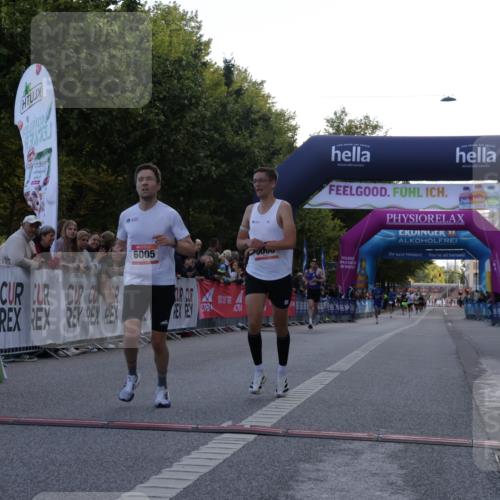06.09.2026 - CURREX Alsterlauf Yannick Fuchs http://msf.ph/oto/10128754 06.09.2026 09:37:07 Ziel 5535, 5613, 6005, 6006 meine-sportfotos.de