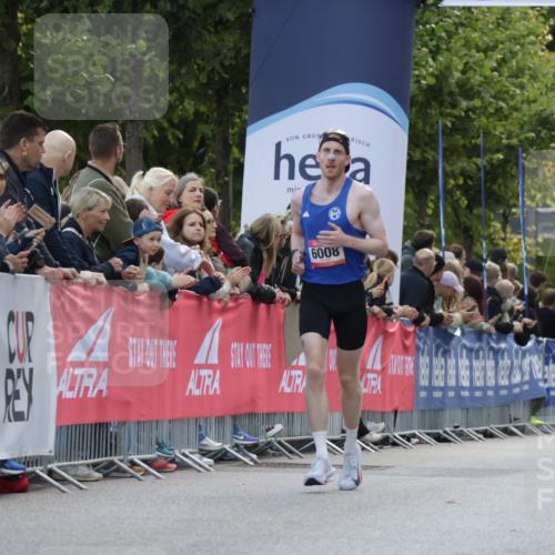 06.09.2026 - CURREX Alsterlauf Yannick Fuchs http://msf.ph/oto/10128790 06.09.2026 09:37:09 Ziel 5535, 5613, 6005, 6006 meine-sportfotos.de