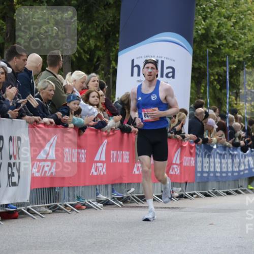 06.09.2026 - CURREX Alsterlauf Yannick Fuchs http://msf.ph/oto/10128797 06.09.2026 09:37:10 Ziel 5535, 5613, 6005, 6006 meine-sportfotos.de