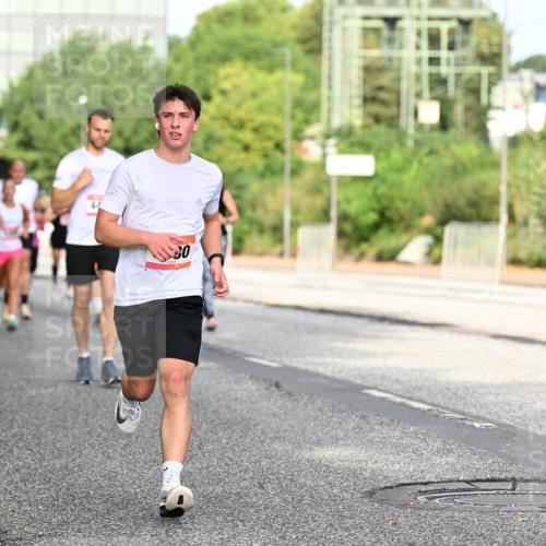 06.09.2026 - CURREX Alsterlauf Dr. Thomas Lammeyer http://msf.ph/oto/10128799 06.09.2026 09:49:48 Laufen  meine-sportfotos.de